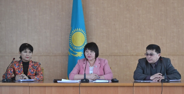 ЖАС МАМАНҒА ҚОЛДАУ ЗОР