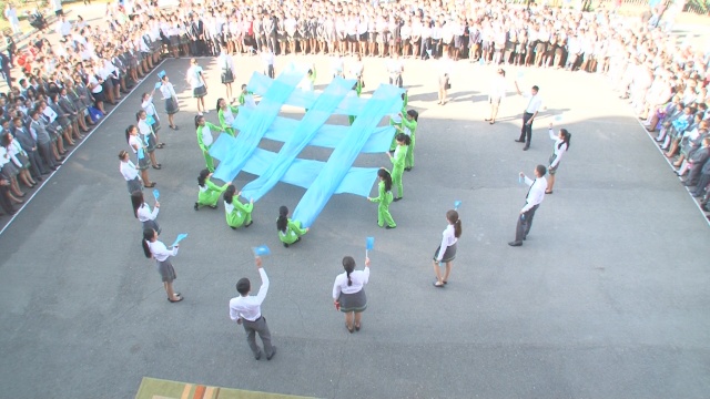 Прозвенел первый звонок