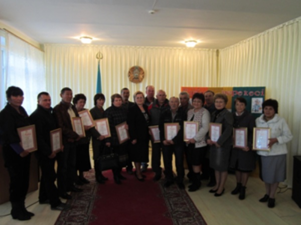 Отмечены лучшие работники