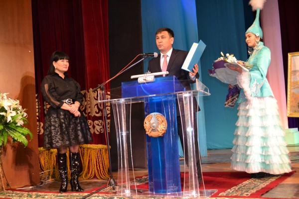 Любимая газета принимала поздравления