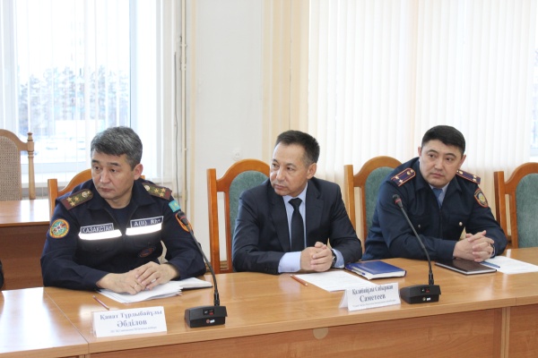 Сохранять внутриполитическую стабильность