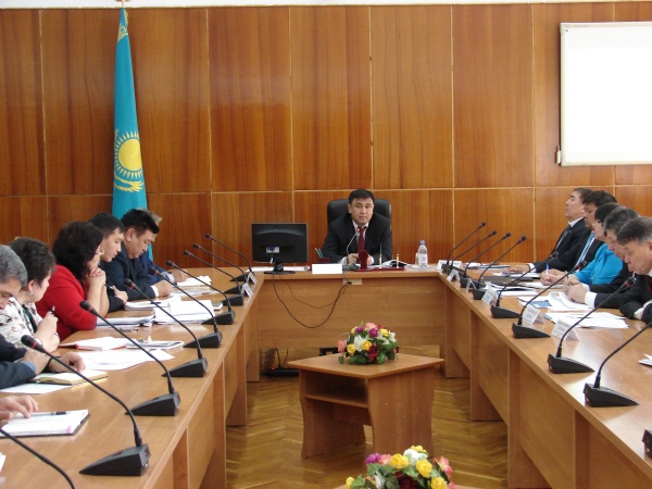 В первую очередь — приоритетные вопросы