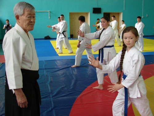 К 550-летию Казахского ханства. Уважать традиции