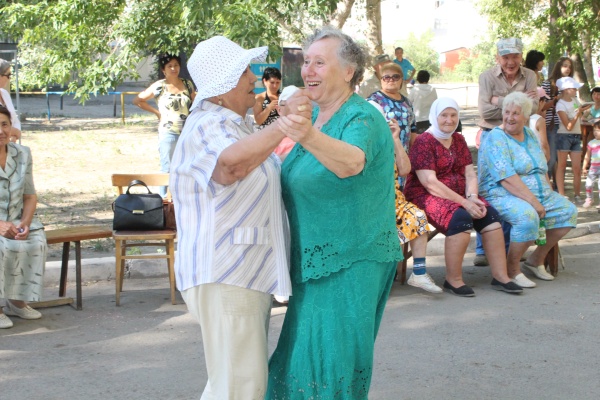 Посвятили праздник юбилею поэта