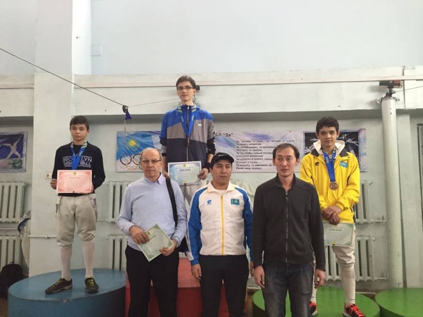 Фехтовальщики Семея – чемпионы страны