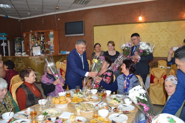 Встретили праздник вместе