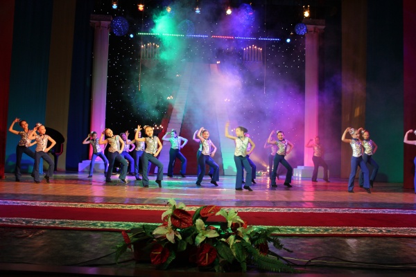 Честь и слава за благородный труд