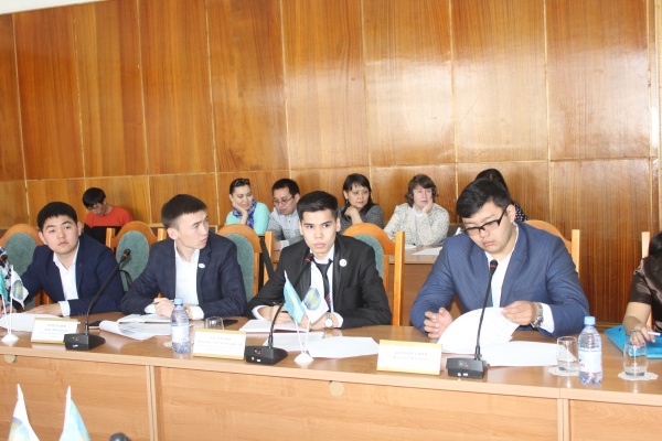 Укреплять проводимую работу