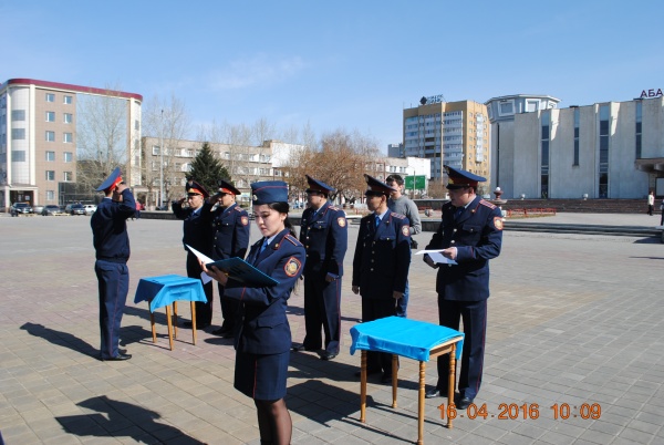 С присяги – на службу