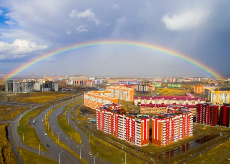 Жилищное строительство: обеспечить жильем каждую семью!