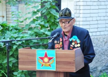 100-летний почетный гражданин