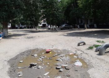 А у нас во дворе…