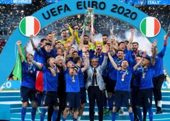 Итальянцы выиграли Евро!