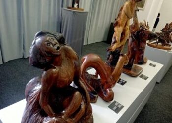 Когда чужую боль сквозь душу пропускаешь