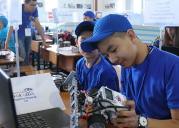 Для защиты школьников