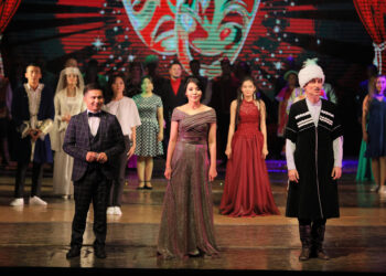 Пожизненный абонемент в театр