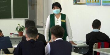 Достучаться до детских сердец