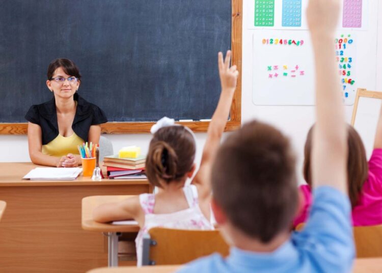 Учатся у тех, кого любят