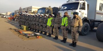 Быть всегда начеку