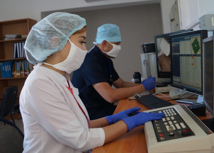 Совершенствуя систему здравоохранения