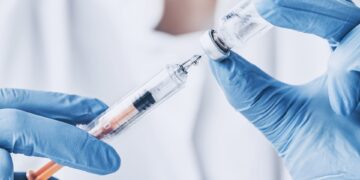 Ждать ли ревакцинацию?
