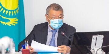 Помочь каждому