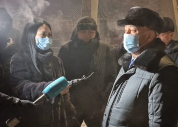 Наладить коммуникации