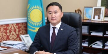 Сохраняя единство