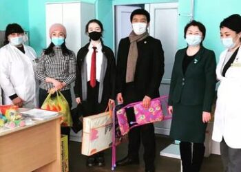 Подарили детям радость