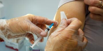 Ревакцинация от коронавируса