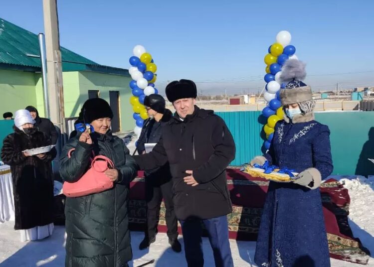 В Комсомольском снова новоселье