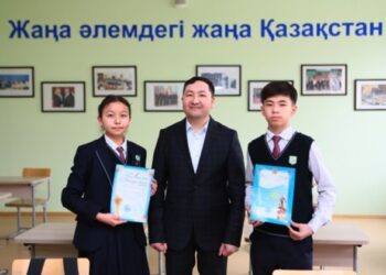 «Ғұмыр» - победитель дебатного турнира