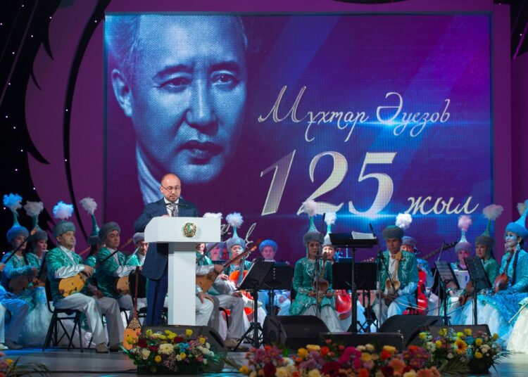 Передавший духовное наследие