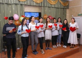 Воспевая песнью любви