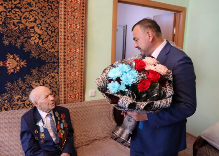 Подарок для героя