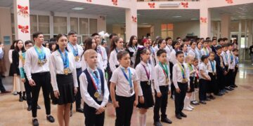 Пусть парусом будет признание, а ветром – попутный успех!