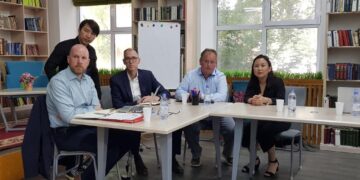 Мысли глобально, действуй локально