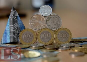 Деньги в пирамиде