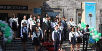 Завершилась школьная пора