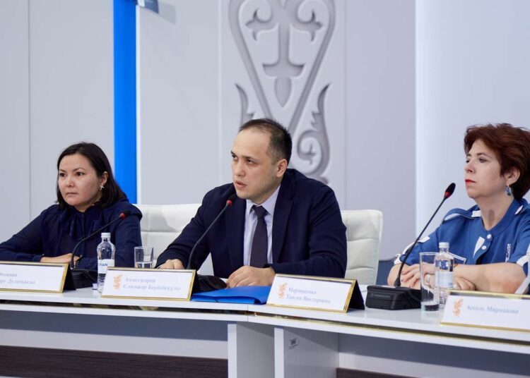 Конституционные поправки нацелены на демократизацию политической системы нашей страны