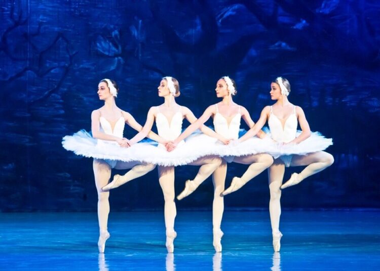 Шедевры мировой классики на сцене Семея