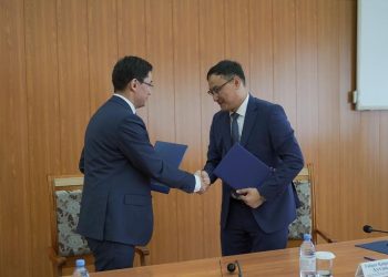 Укреплять сотрудничество