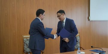 Укреплять сотрудничество