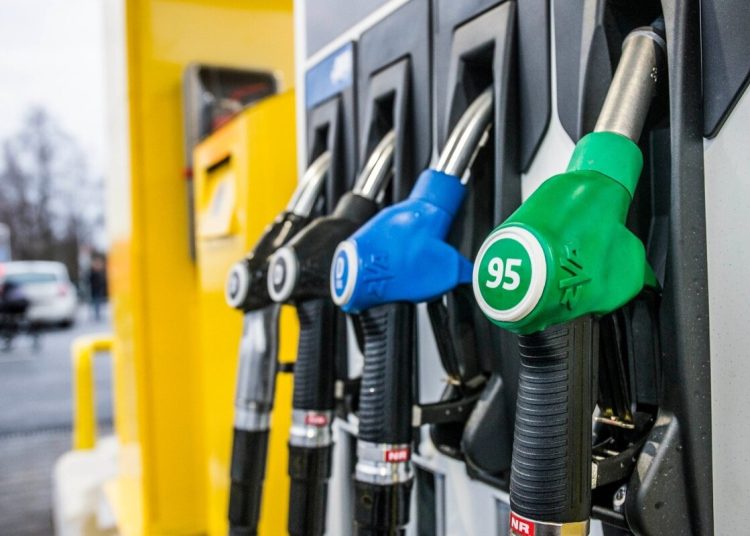 Ожидается дефицит бензина?