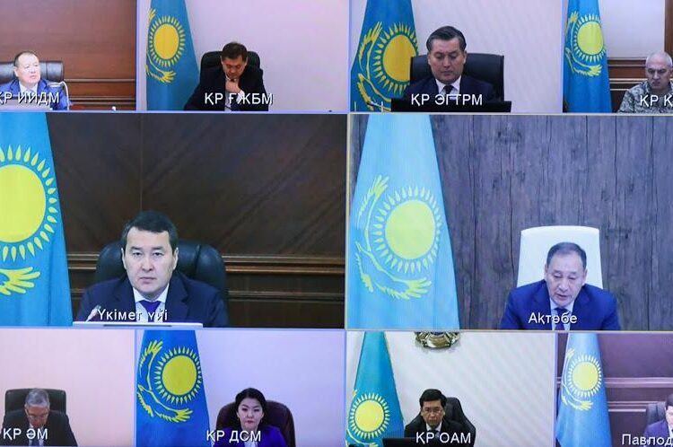 АЛИХАН СМАИЛОВ ПОРУЧИЛ АКИМАТАМ ОКАЗЫВАТЬ ВСЕСТОРОННЮЮ ПОДДЕРЖКУ ОТКРЫВАЕМОМУ БИЗНЕСУ