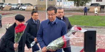 …МУДРЕЦ НОВОГО ВРЕМЕНИ, ИСТИННЫЙ ПОЭТ И ЧЕЛОВЕК…