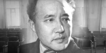 ВОСХОЖДЕНИЕ К МУХТАРУ АУЭЗОВУ