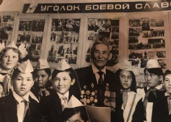 Воспоминания отца о встрече с Мухтаром Ауэзовым