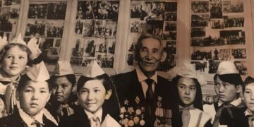 Воспоминания отца о встрече с Мухтаром Ауэзовым