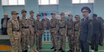 ВОСПИТАТЬ В ЕДИНОМ ДУХЕ И АКТИВНЫМИ В СПОРТЕ